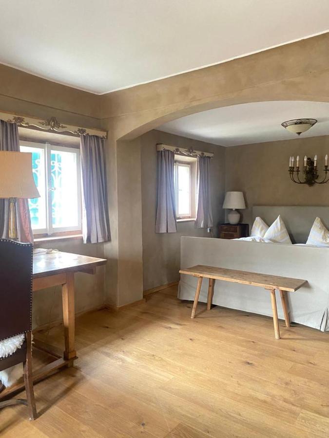 Privatzimmer In 400 Jahre Alten Bauernhaus Niederalm Dış mekan fotoğraf